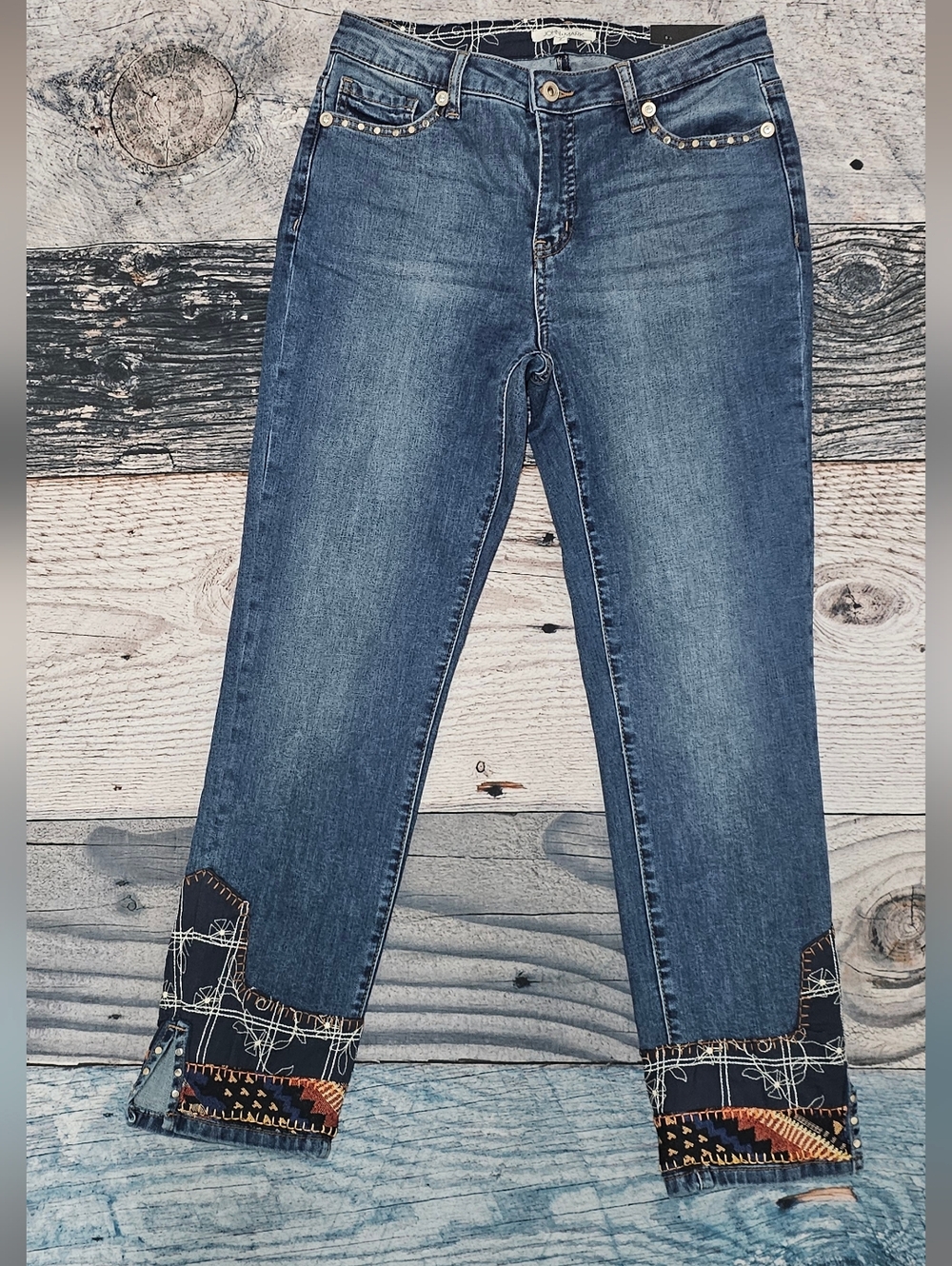 John Mark Boyfriend Embroidered Cuff Ankle Jeans Women's Size 6 Bohemian NWT